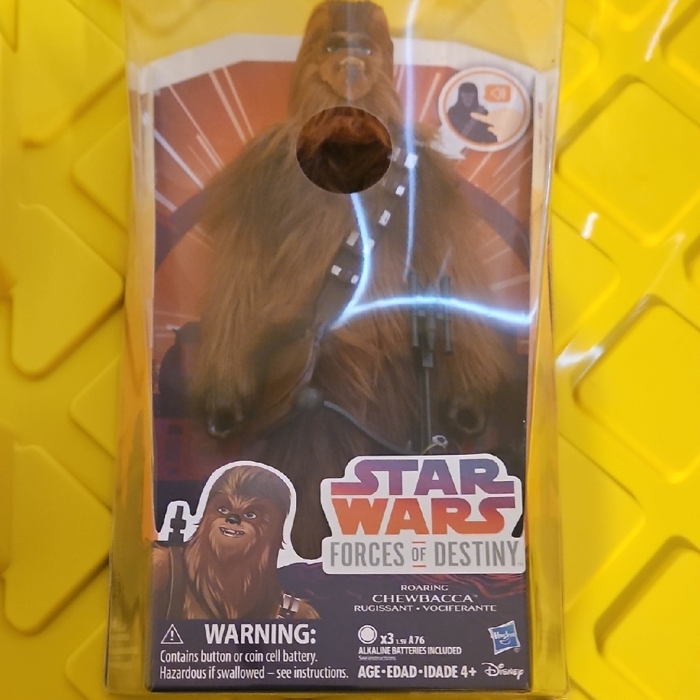 Star Wars Forces of Destiny Chewbacca in Brown and Black